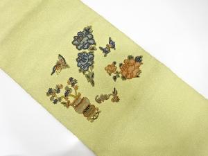 アンティーク　綴れ　相良刺繍　牡丹に蝶・花瓶模様名古屋帯（着用可）